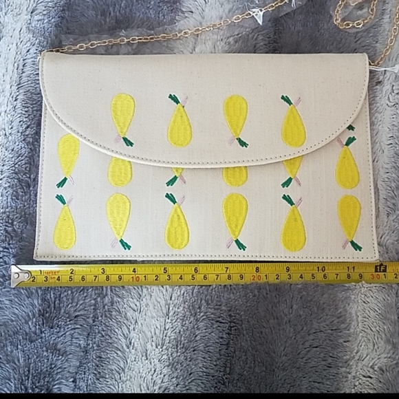 Urban Expressions Lemon Clutch NWT - Picture 5 of 7